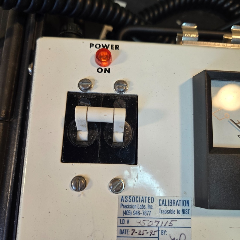Ohmic Instruments SI-100N Instrument Safety Inspector Test equipment - Picture 5 of 9